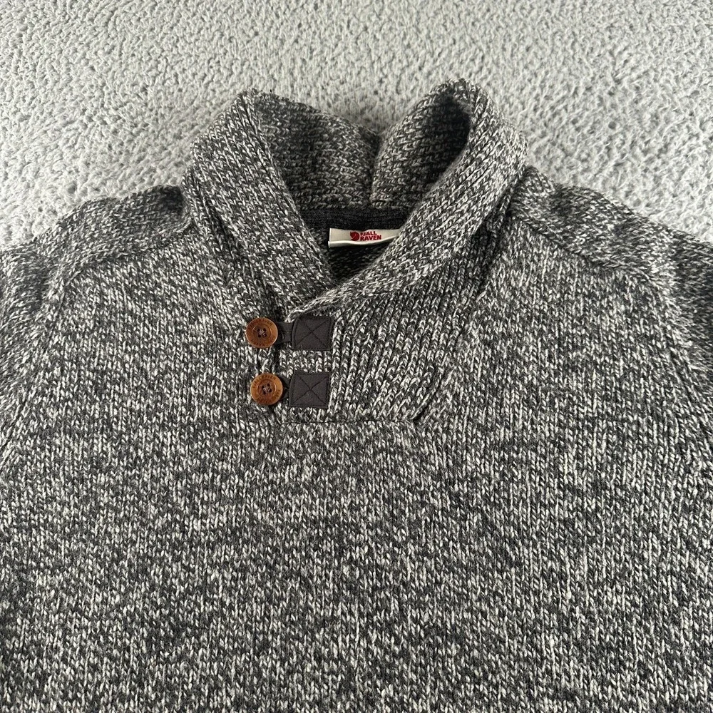 Fjallraven Lada Sweater Mens M Gray Button Shawl Collar Chunky Knit Pullover